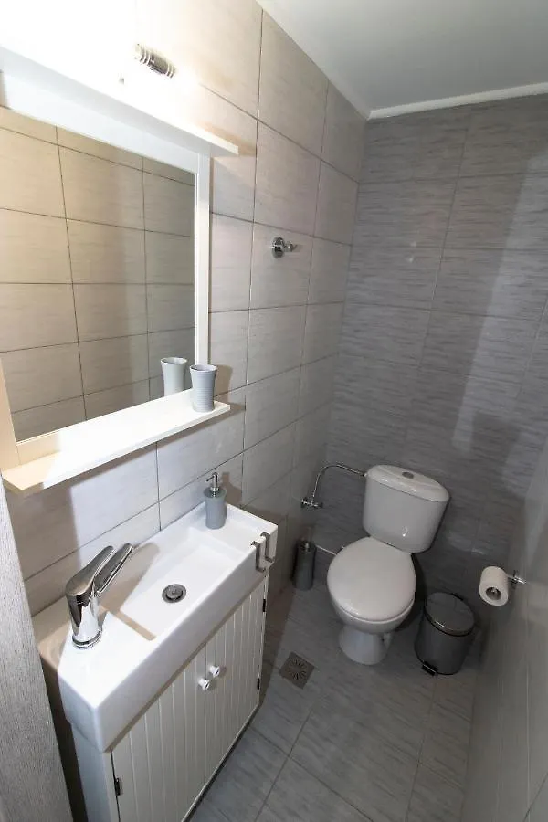 Large, Sunny, Modern Apartment Fully Renovated, Next To Agia Sofia Thessaloniki