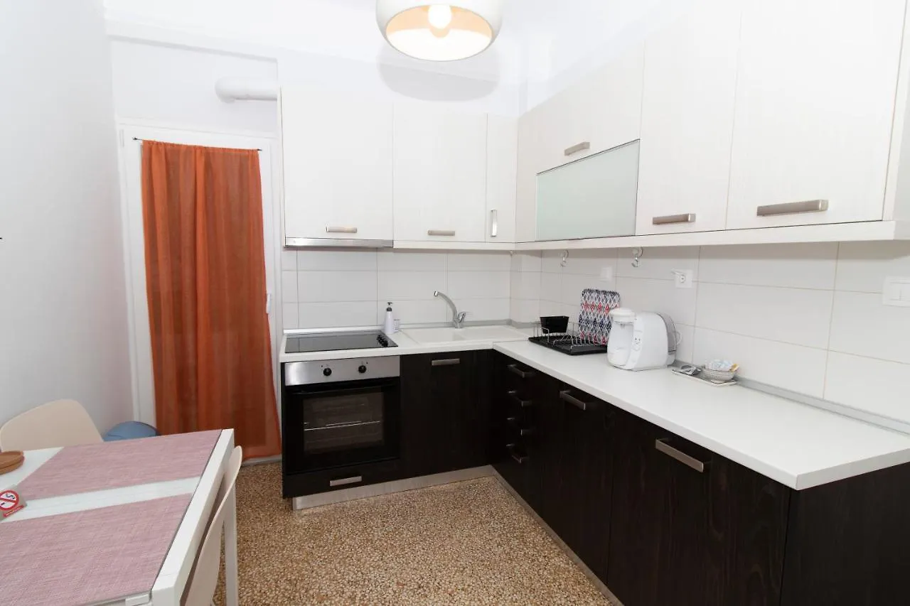 Large, Sunny, Modern Apartment Fully Renovated, Next To Agia Sofia Thessaloniki