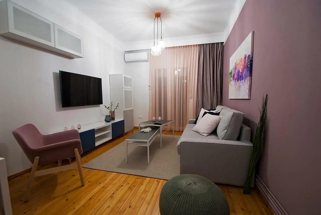 Large, Sunny, Modern Apartment Fully Renovated, Next To Agia Sofia Thessaloniki 0*,